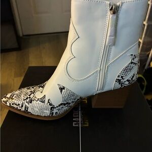 Elegant White and Black Snakeskin Ankle Boots